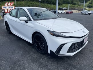 New 2025 Toyota Camry SE w/ Convenience Package image 1