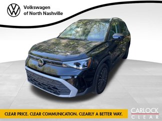 Used 2025 Volkswagen Taos SE image 1