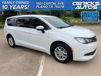 Used 2020 Chrysler Voyager LX w/ Cold Weather Group image 1
