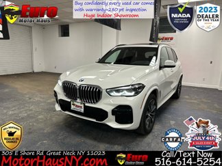 Used 2022 BMW X5 xDrive40i w/ M Sport Package image 1