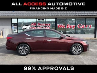 Used 2023 Nissan Altima 2.5 SV image 1