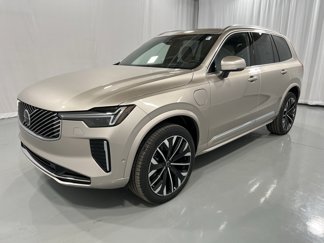 New 2025 Volvo XC90 T8 Plus w/ Lounge Package image 1