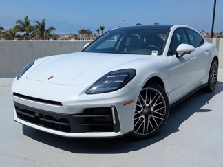 New 2025 Porsche Panamera image 1