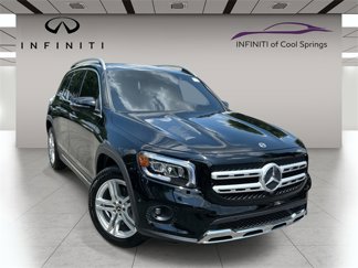 Used 2021 Mercedes-Benz GLB 250 4MATIC w/ Premium Package image 1