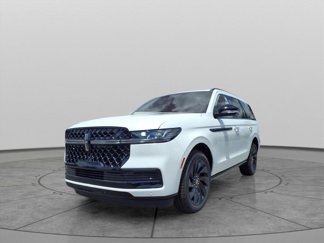 New 2025 Lincoln Navigator Reserve image 1