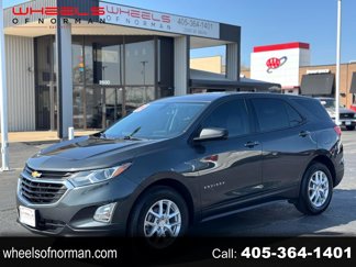 Used 2018 Chevrolet Equinox LS image 1