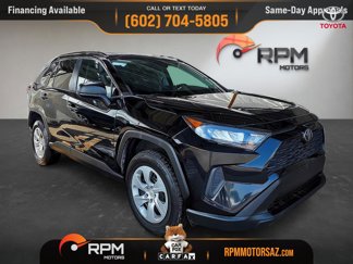 Used 2019 Toyota RAV4 LE image 1