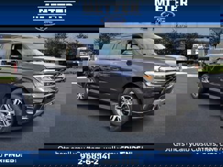 Used 2024 Ford Expedition Max XLT image 1