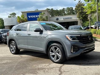 Used 2024 Volkswagen Atlas Cross Sport SEL R-Line image 1