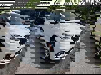 New 2025 Chrysler Pacifica Select image 1