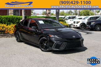 Used 2025 Toyota Camry SE image 1