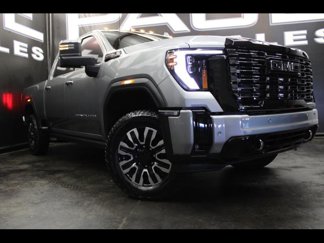 Used 2025 GMC Sierra 2500 Denali Ultimate image 1