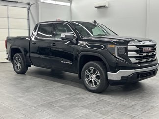New 2026 GMC Sierra 1500 SLE w/ Max Trailering Package image 1