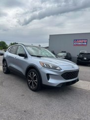 Used 2022 Ford Escape SE w/ SE Sport Appearance Package image 1