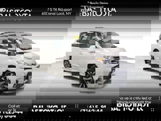 Used 2020 Toyota Sienna XLE image 1
