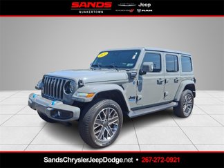Used 2022 Jeep Wrangler Unlimited Sahara image 1