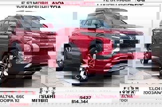 New 2025 Mitsubishi Outlander SEL image 1