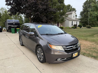 Used 2015 Honda Odyssey Touring image 1