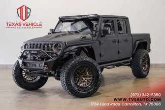 Used 2025 Jeep Gladiator Sport image 1