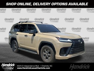 Certified 2025 Lexus LX 700h Overtrail image 1
