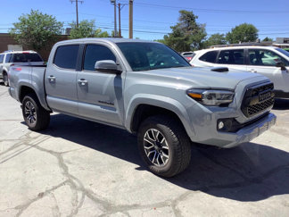 Used 2020 Toyota Tacoma TRD Sport image 1