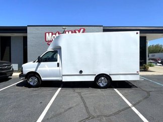 Used 2015 Chevrolet Express 3500 image 1