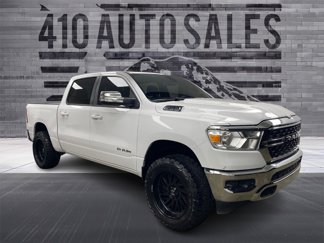 Used 2022 RAM 1500 4x4 Crew Cab image 1