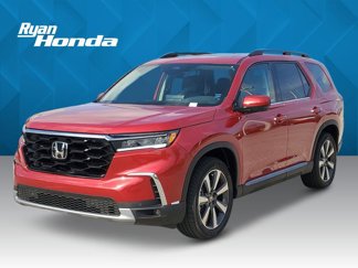New 2025 Honda Pilot Touring image 1