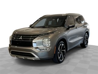 Used 2022 Mitsubishi Outlander SEL image 1