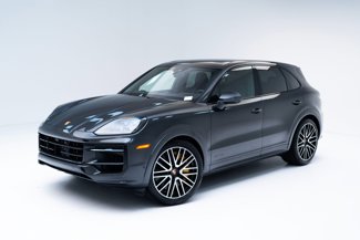 New 2025 Porsche Cayenne GTS image 1