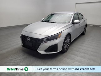 Used 2023 Nissan Altima 2.5 SV image 1