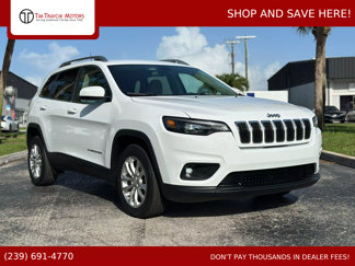 Used 2019 Jeep Cherokee Latitude w/ Popular Appearance Group image 1