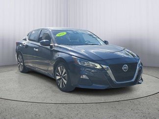 Used 2021 Nissan Altima 2.5 SV image 1