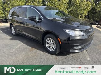 New 2025 Chrysler Voyager LX image 1