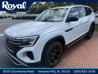 New 2026 Volkswagen Atlas Peak Edition image 1