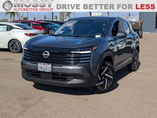 Certified 2025 Nissan Kicks SV image 1