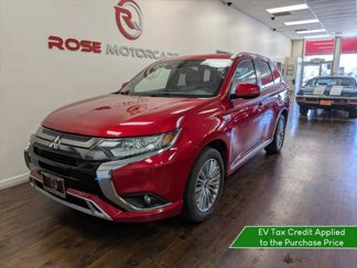 Used 2020 Mitsubishi Outlander SEL image 1