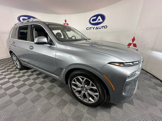Used 2024 BMW X7 xDrive40i w/ Premium Package image 1