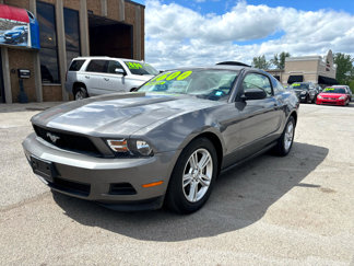 Used 2011 Ford Mustang Coupe image 1
