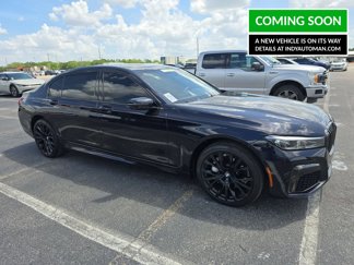 Used 2022 BMW 740i w/ M Sport Package image 1