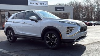 New 2025 Mitsubishi Eclipse Cross SE image 1