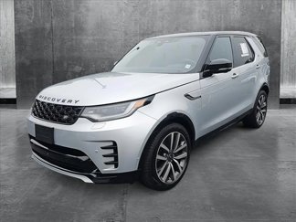 Certified 2024 Land Rover Discovery Dynamic SE image 1