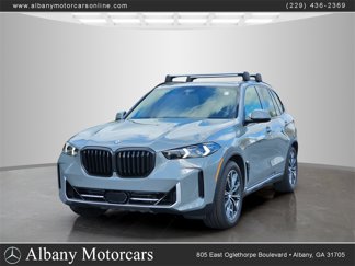 Used 2025 BMW X5 xDrive40i w/ Parking Assistance Package image 1