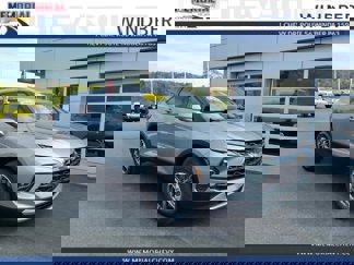 Used 2025 Chevrolet Blazer LT image 1