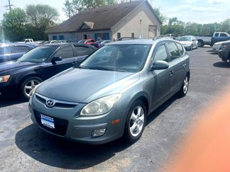 Used 2010 Hyundai Elantra SE image 1