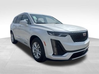 New 2025 Cadillac XT6 Luxury image 1