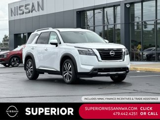 New 2025 Nissan Pathfinder Platinum image 1