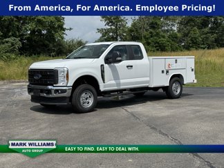 New 2025 Ford F250 XL w/ XL Chrome Package image 1