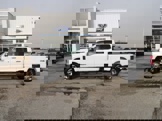New 2025 Ford F350 4x4 Crew Cab Super Duty image 1