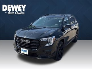 Used 2022 GMC Terrain SLE w/ Driver Convenience Package image 1